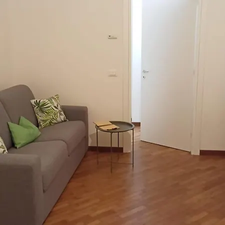 Amare Apartment Reggio Emilia Exterior photo